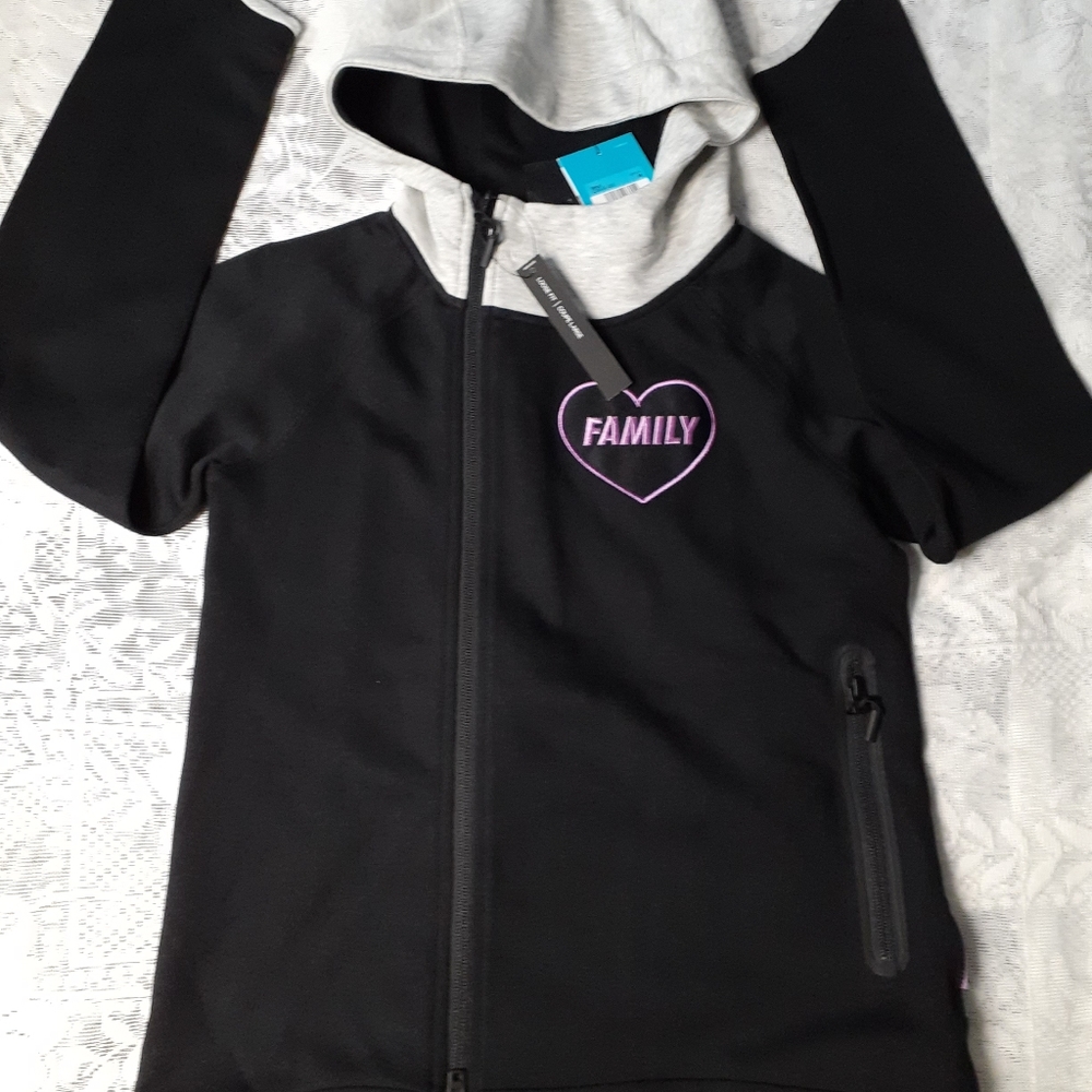 Doernbecher Youth Freestyle Zip up H